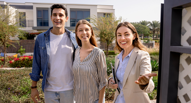 What Are the Benefits of a Career in Real Estate?